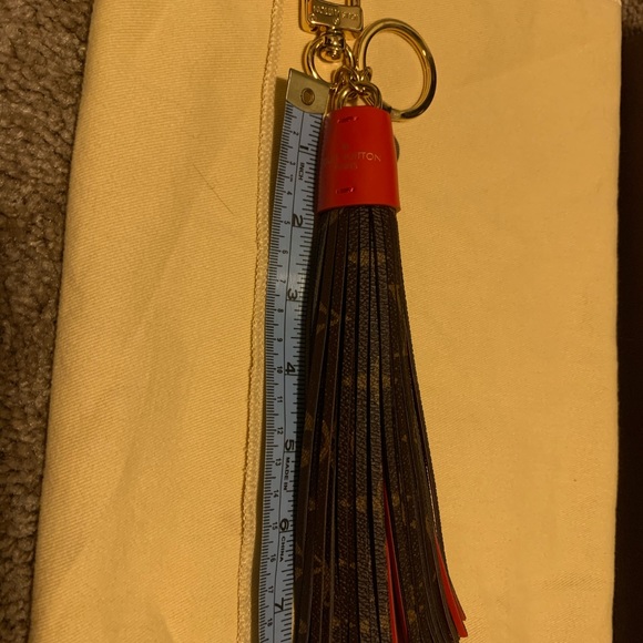 LV Tassel Bag Charm - Picture 5 of 5